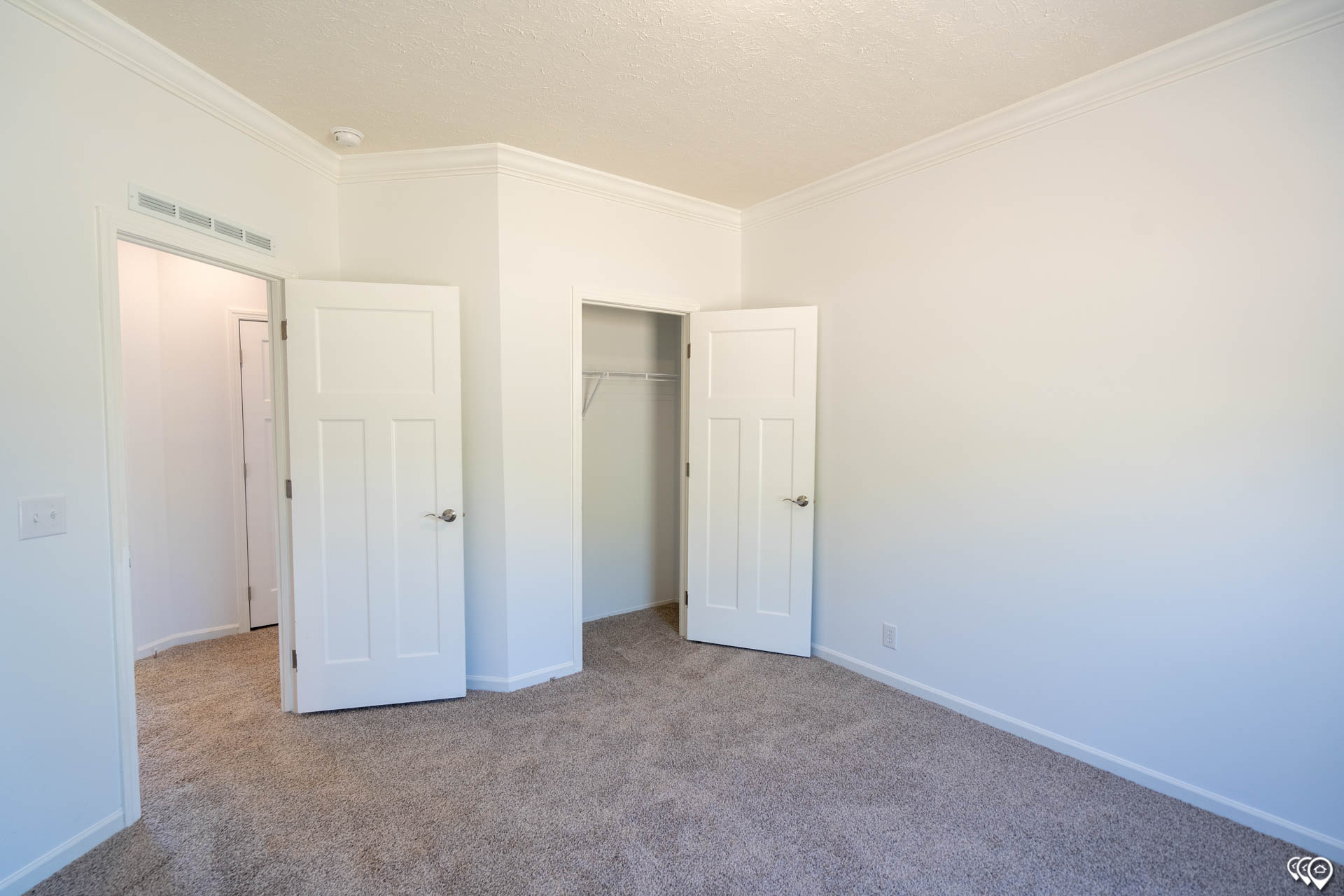 Dutch Elite 325803 Alder For Sale at Eagle Park Homes